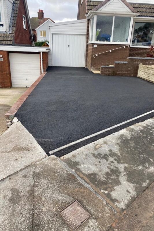 Tarmac Driveways